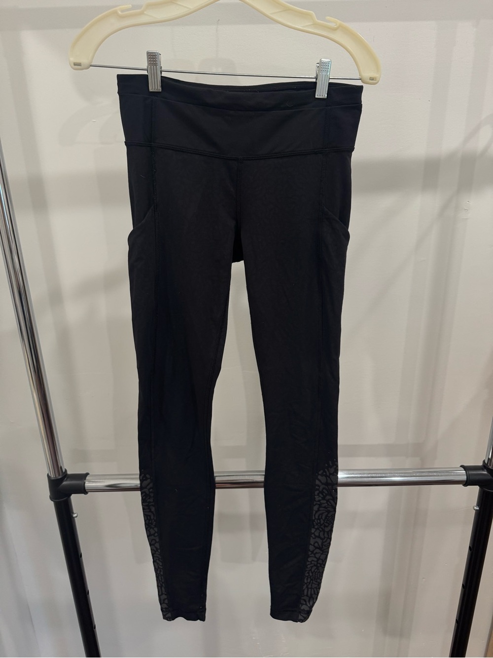 Lululemon Black Athletic Leggings with Side Pockets